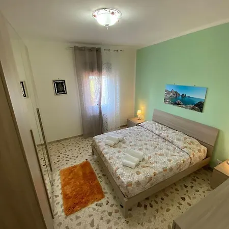 L'orizzonte Di Calabianca Holiday home *