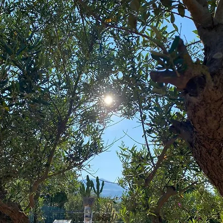 L'orizzonte Di Calabianca Holiday home