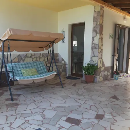 Holiday home L'orizzonte Di Calabianca